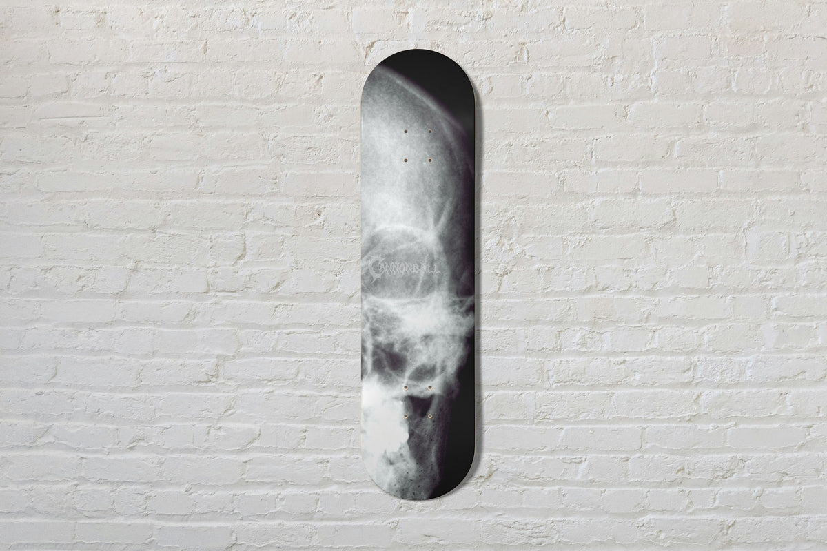 Planche de skate Cannonball Side Effect - radiographie de crâne de profil
